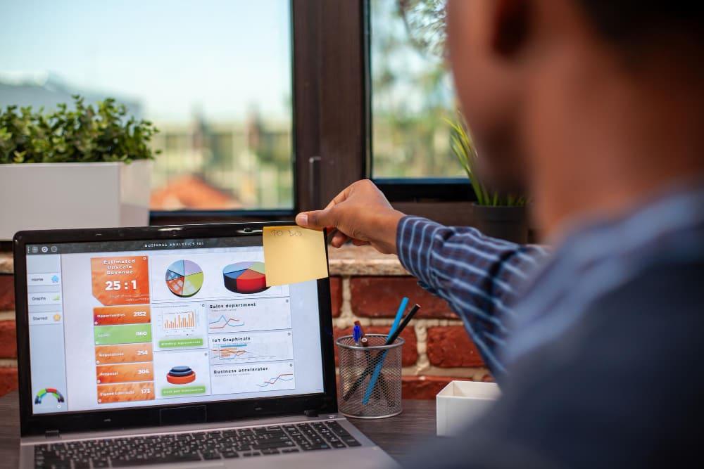 Diseño Adaptativo y Responsivo: Tu Web Impecable en Cualquier Dispositivo Moderno.